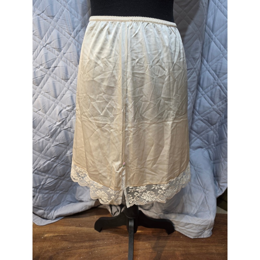 Sears Daye Rose Vintage Half Slip Beige Lace Trim Rosebud Accent Small Usa Made